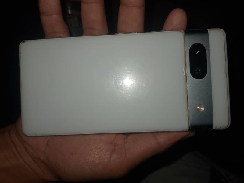 Google Pixel 7a 1