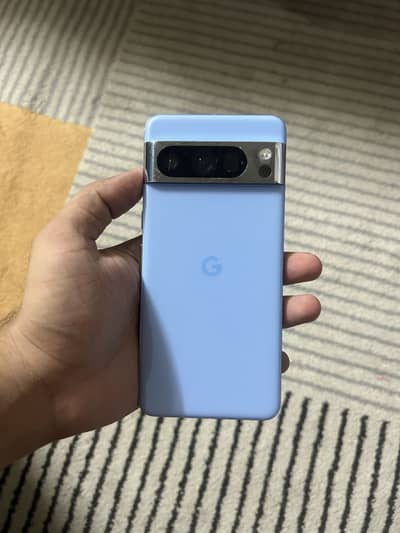 Google Pixel 8 Pro