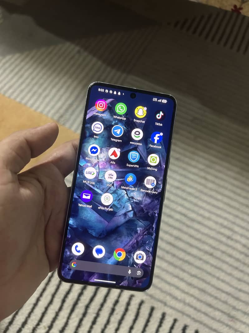 Google Pixel 8 Pro 1