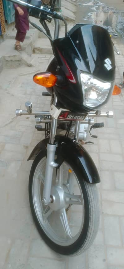 Suzuki gd 110 . single hand used