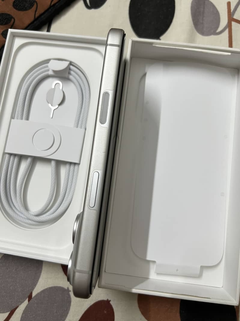 Apple iPhone 17 Pro 3