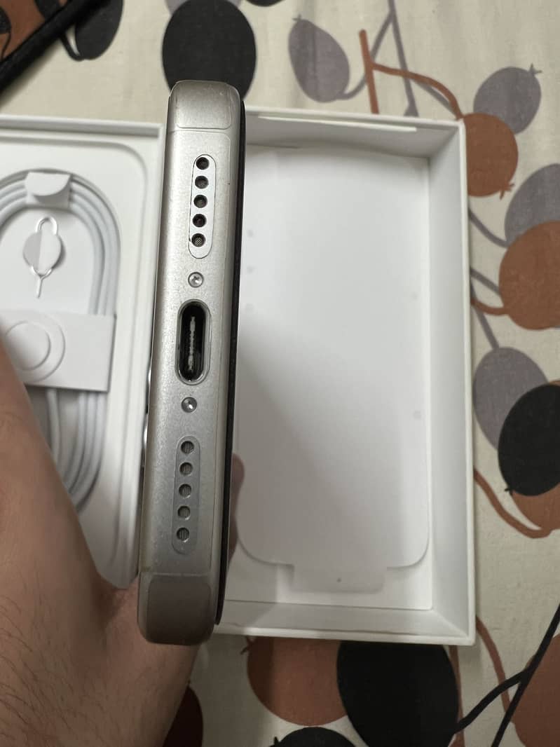 Apple iPhone 17 Pro 7