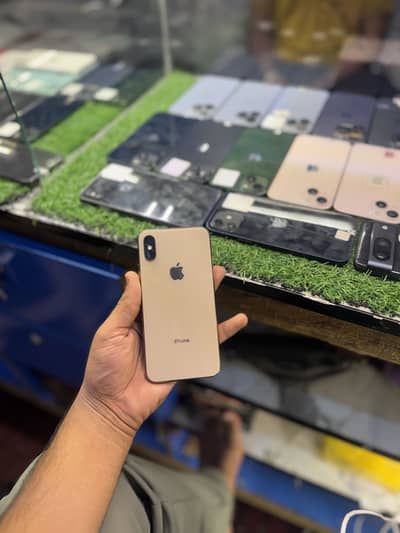 Apple iPhone XS