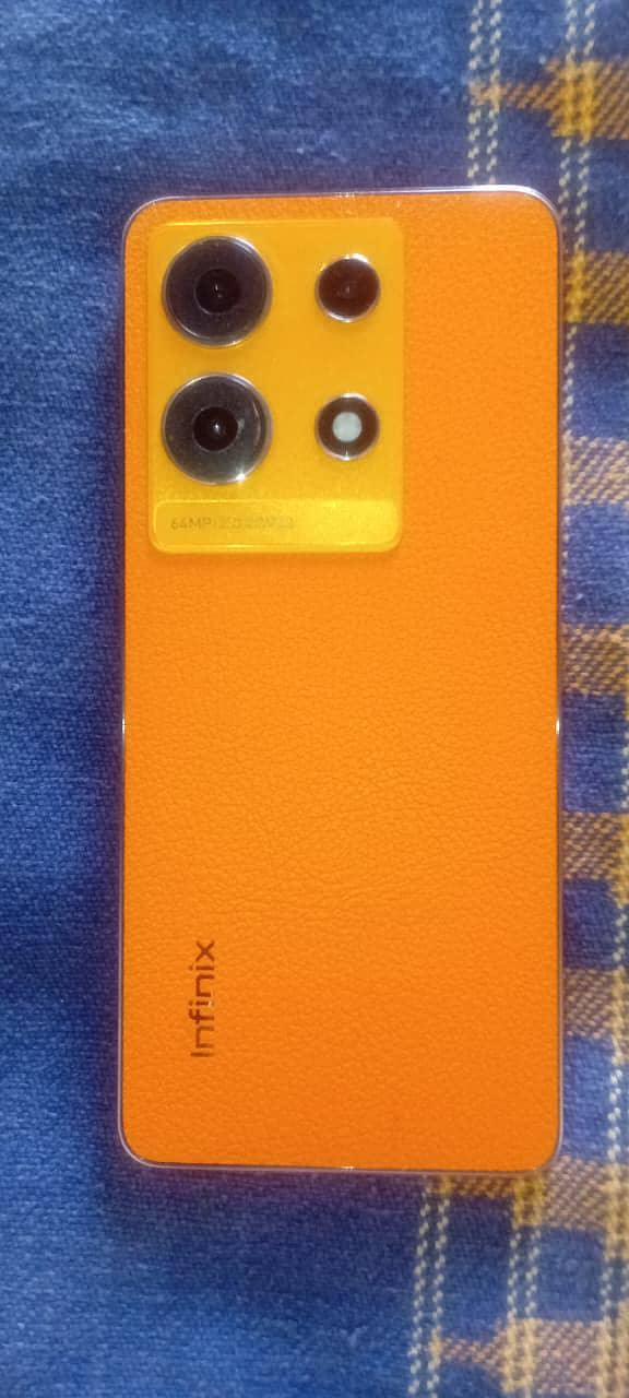 Infinix Note 30 4