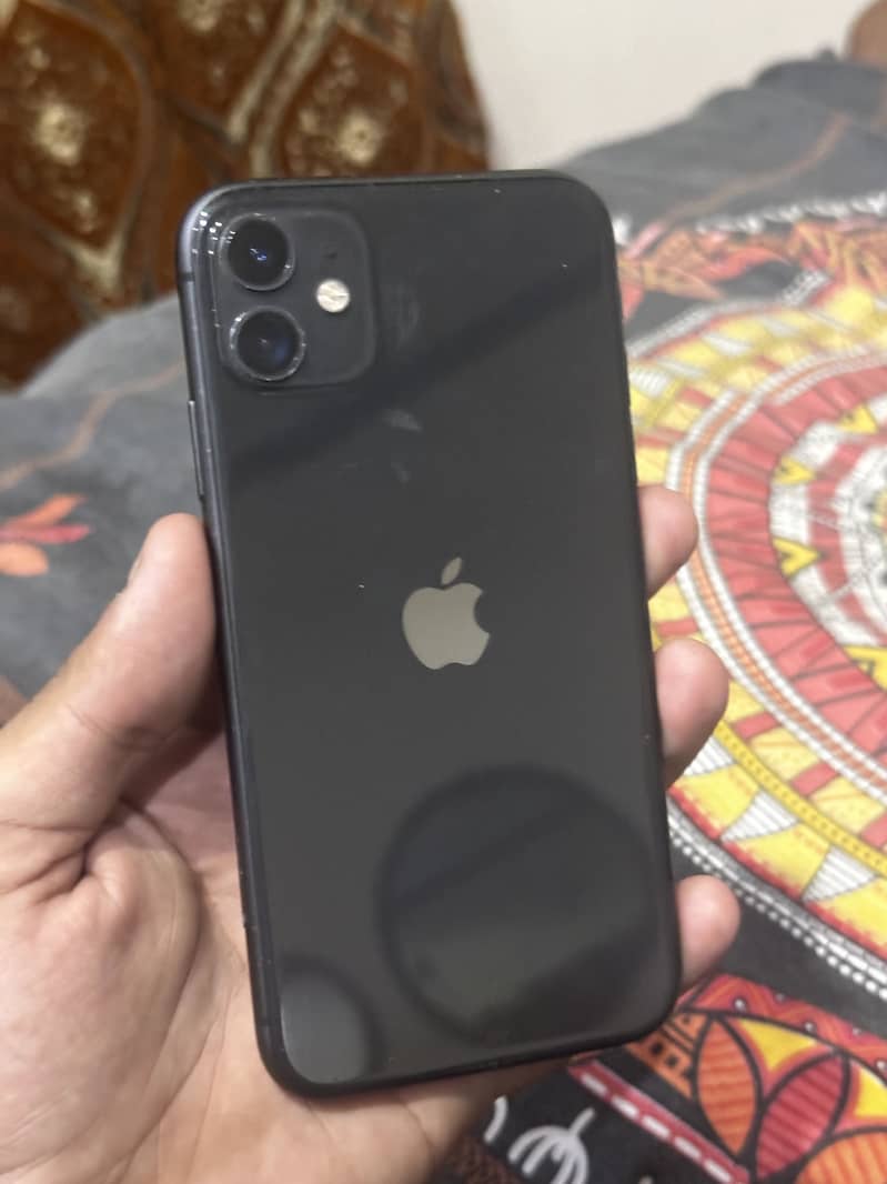 Apple iPhone 11 7
