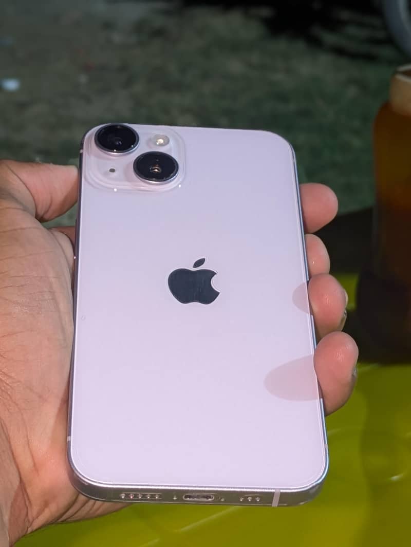 Apple iPhone 14 0