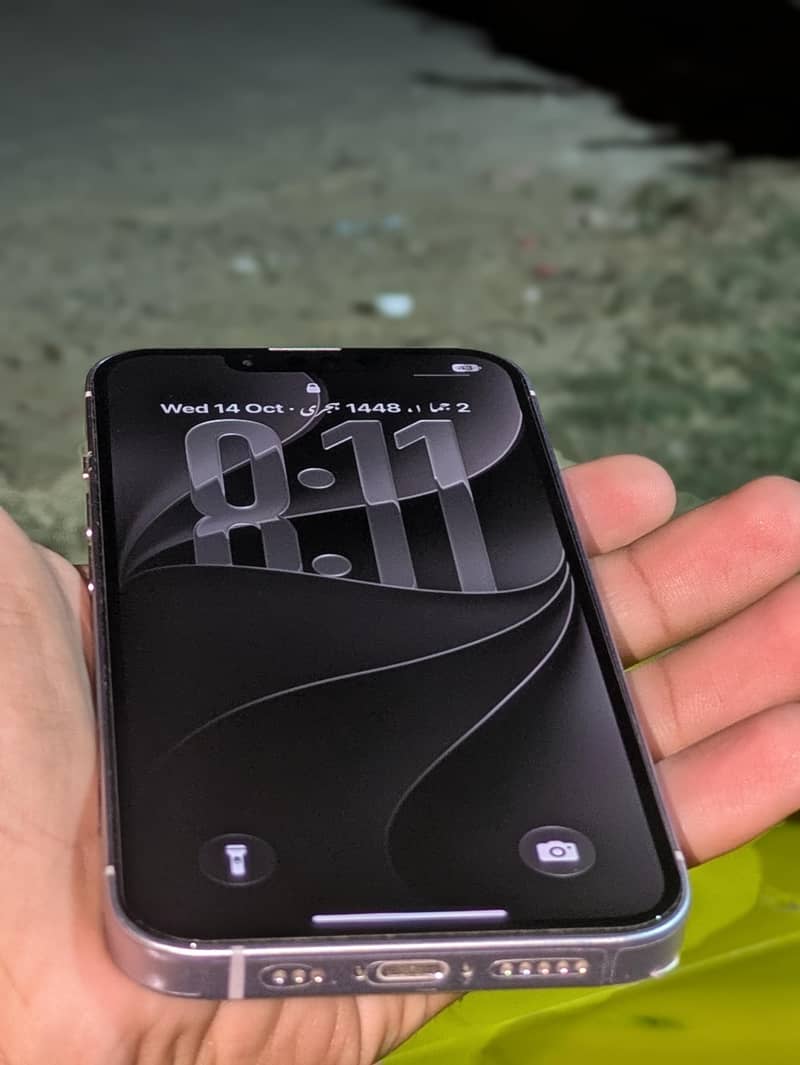 Apple iPhone 14 1