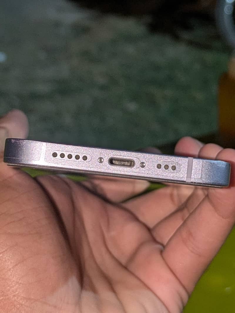 Apple iPhone 14 5