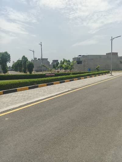 Plot No. 353 In Ali Block Available For Sale 3 Marla