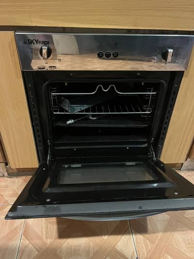 Glass body, Built in oven