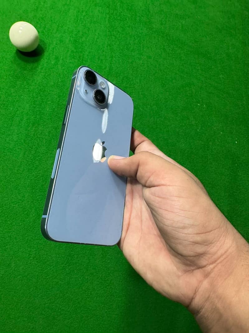 Apple iPhone 14 1