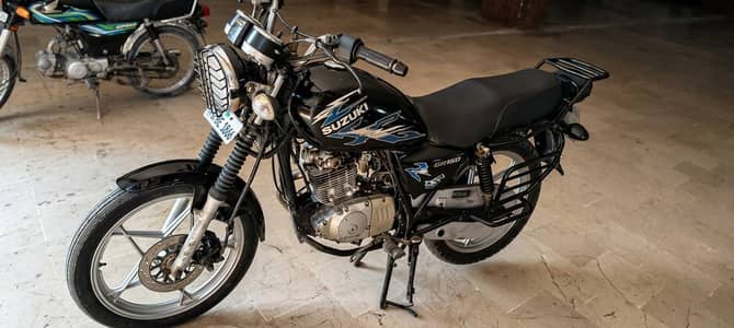 suzuki gs 150 2018