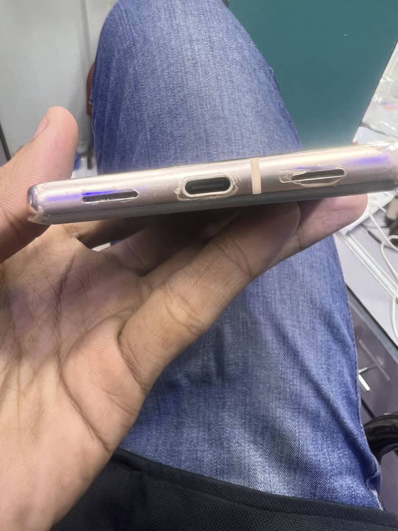 Google Pixel 7 Pro 4