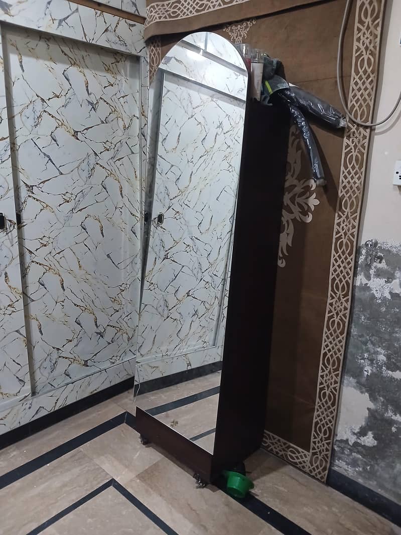 mirror dressing 0