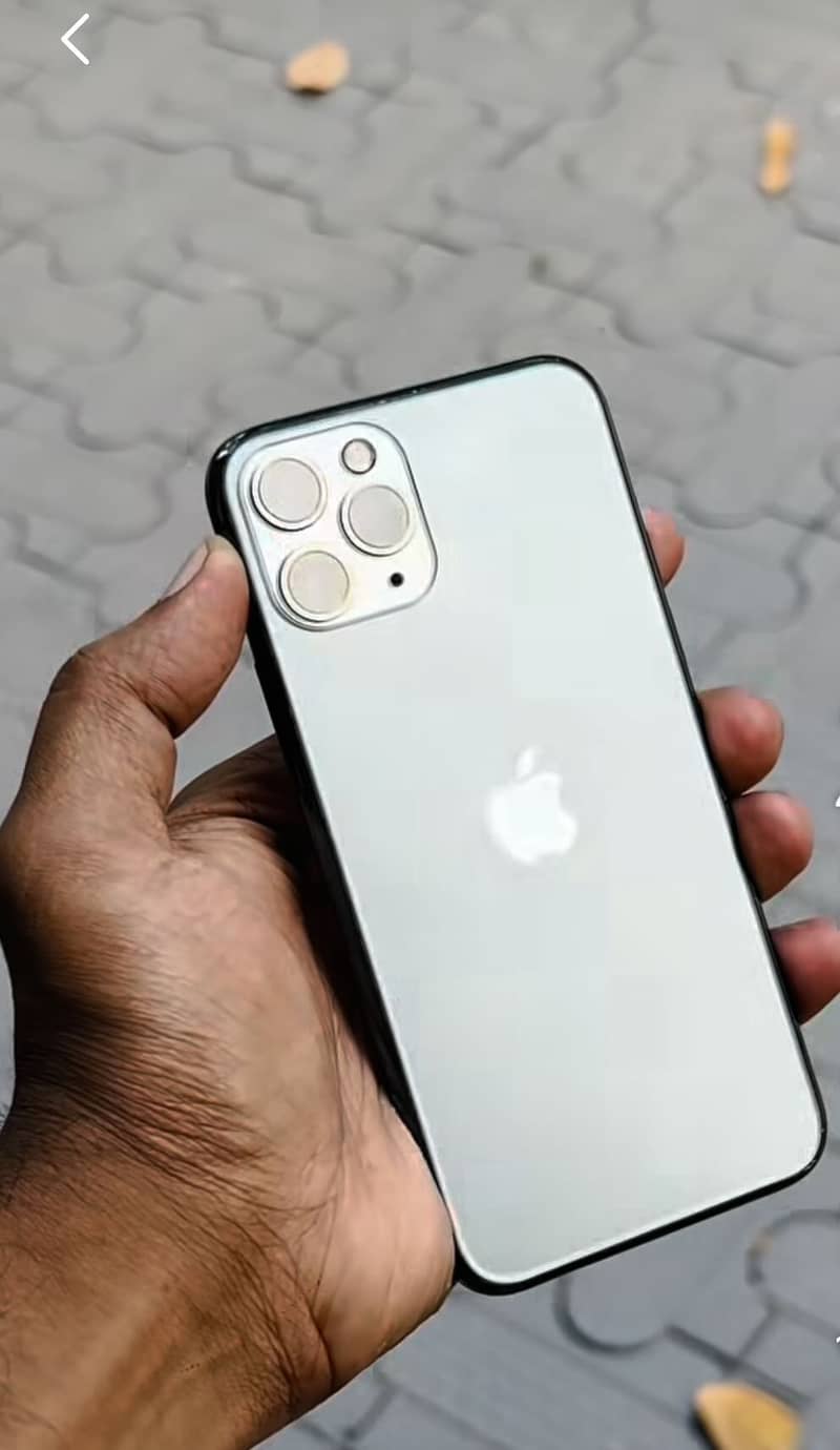 Apple iPhone 11 Pro 1