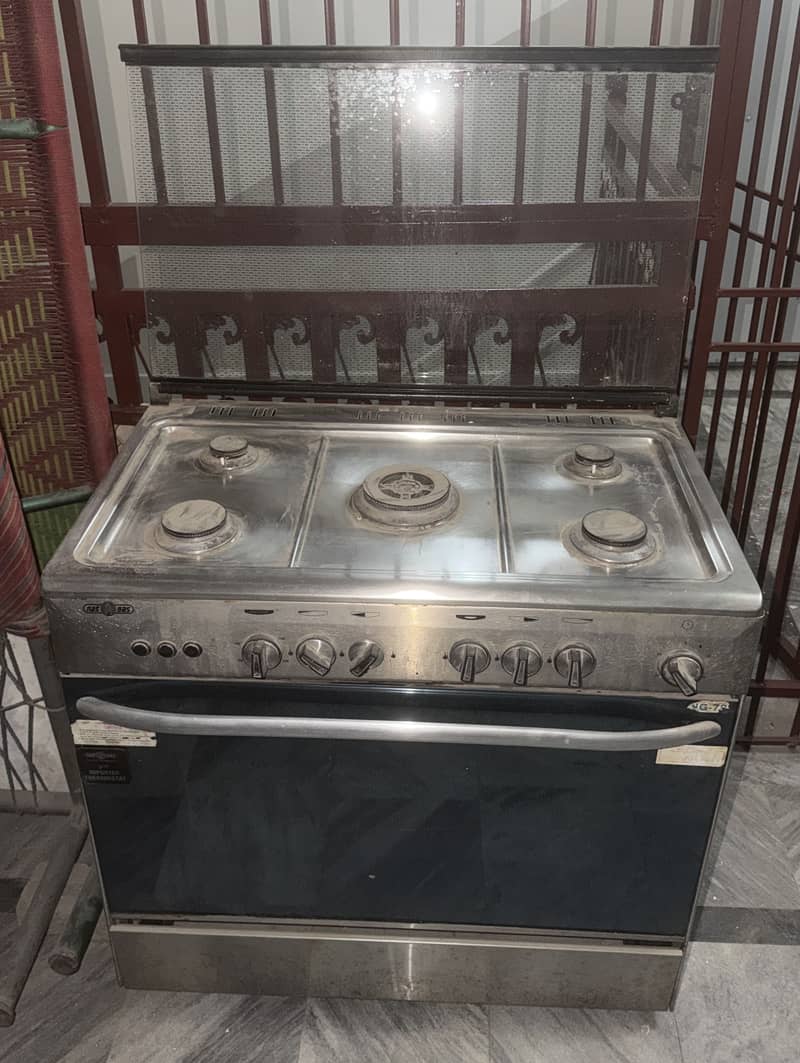 Electrical Oven/ cooking range 1
