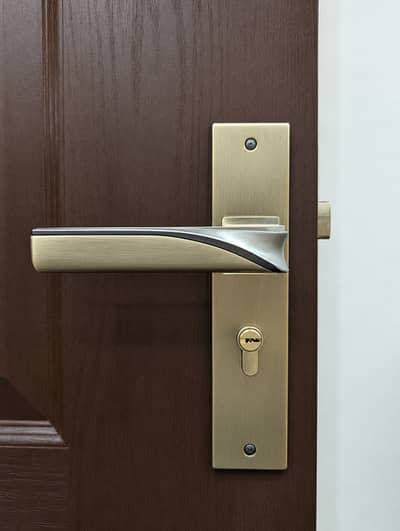 Soft & premium door lock with modren look and luxury feel