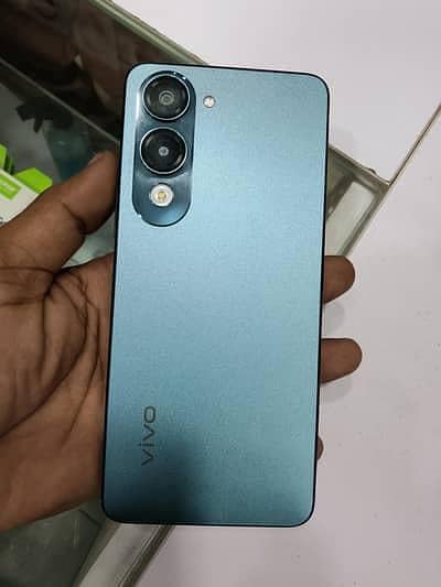 Vivo Y04