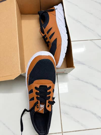 Stylish Brown & Black Sneakers  | Comfort Meets Fashion!