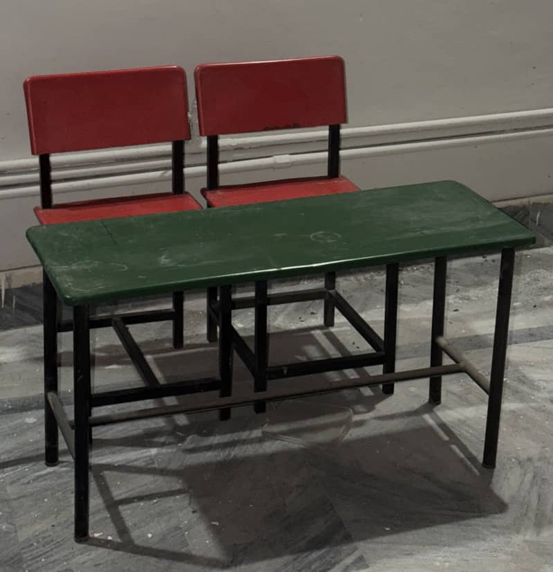 Study table+ chairs 1