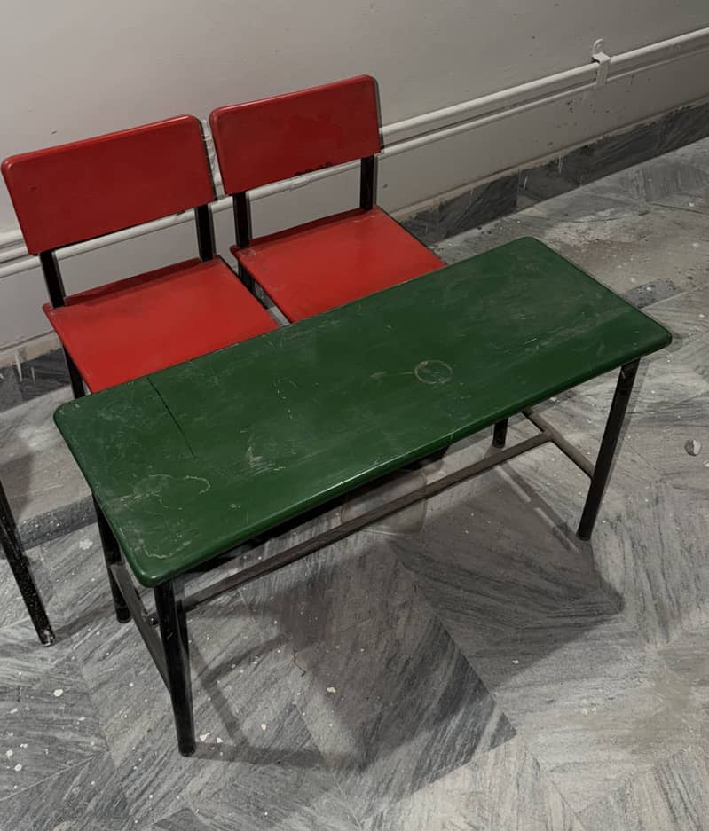 Study table+ chairs 2