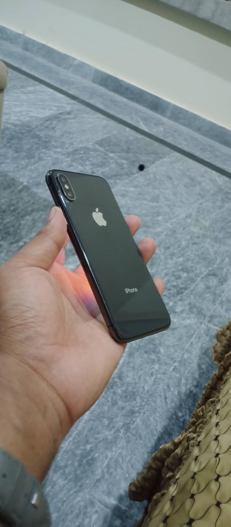 Apple iPhone X 2