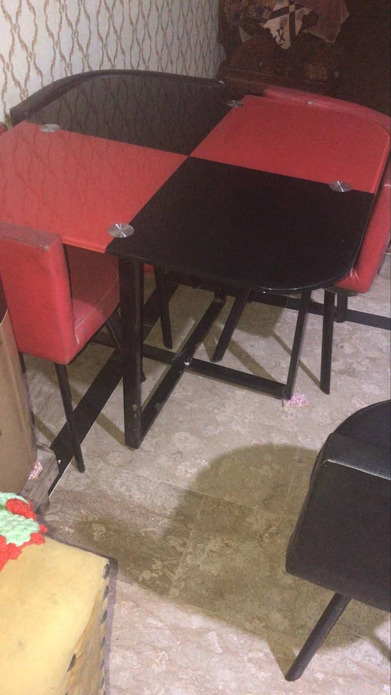 4 seater dining table 2