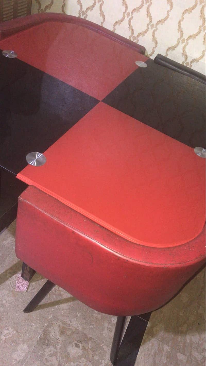 4 seater dining table 5