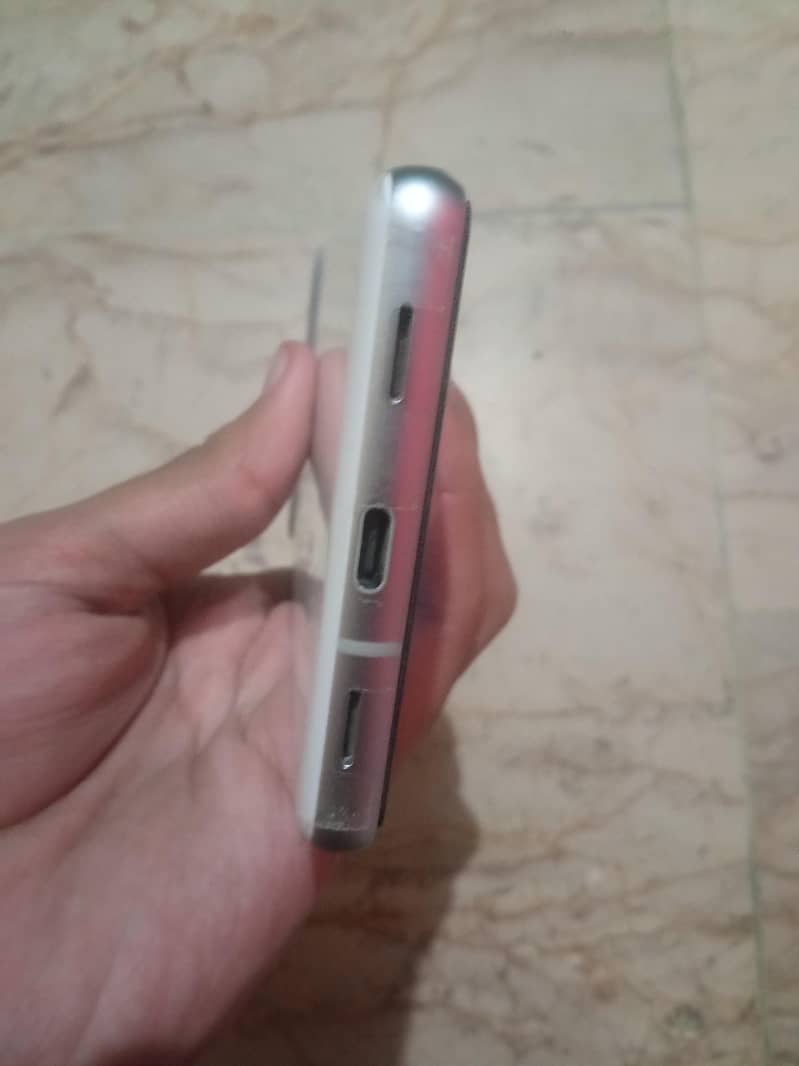 Google Pixel 7a 4