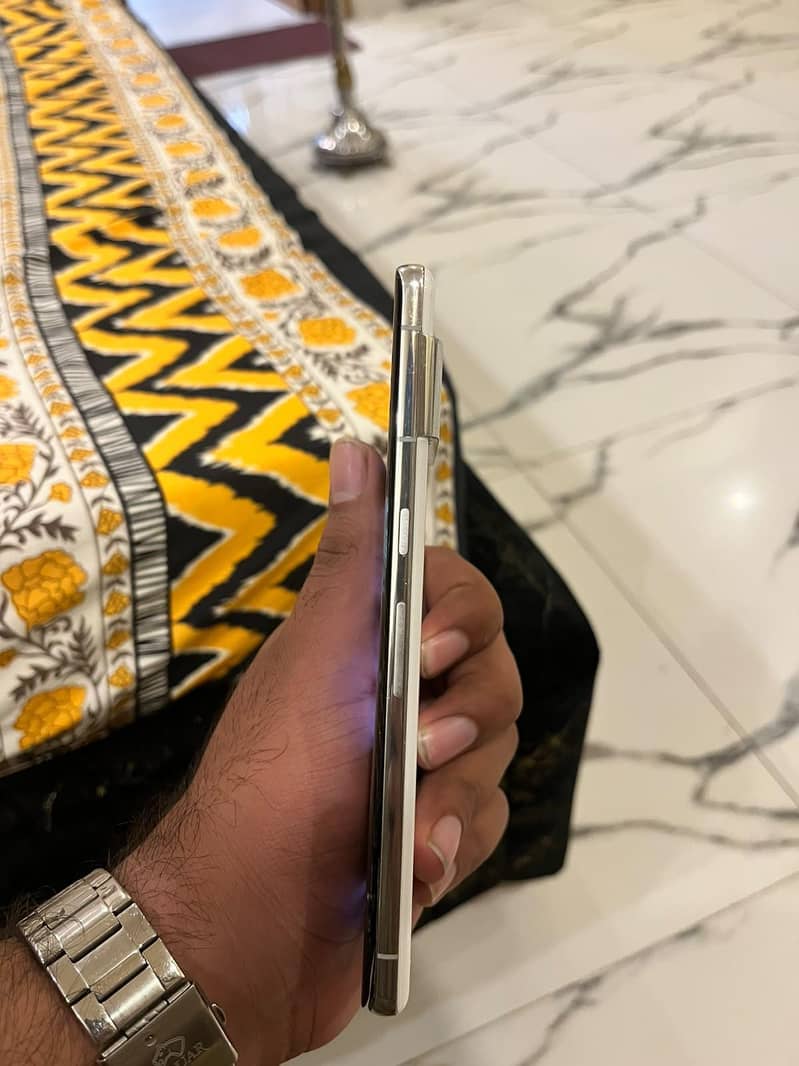 Google Pixel 7 Pro 4