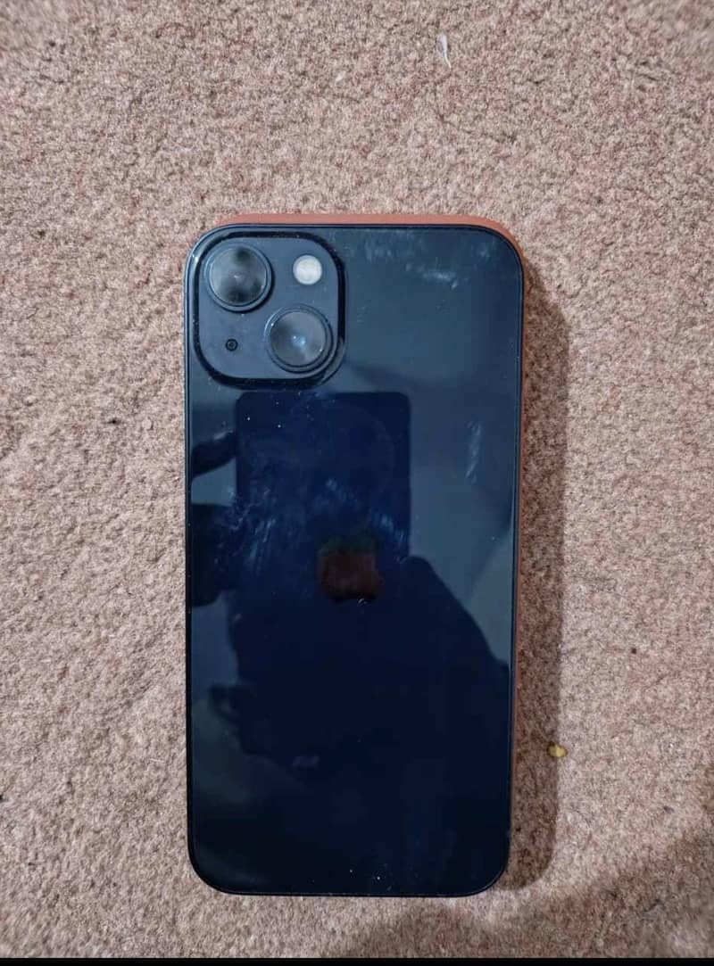 Apple iPhone 13 5