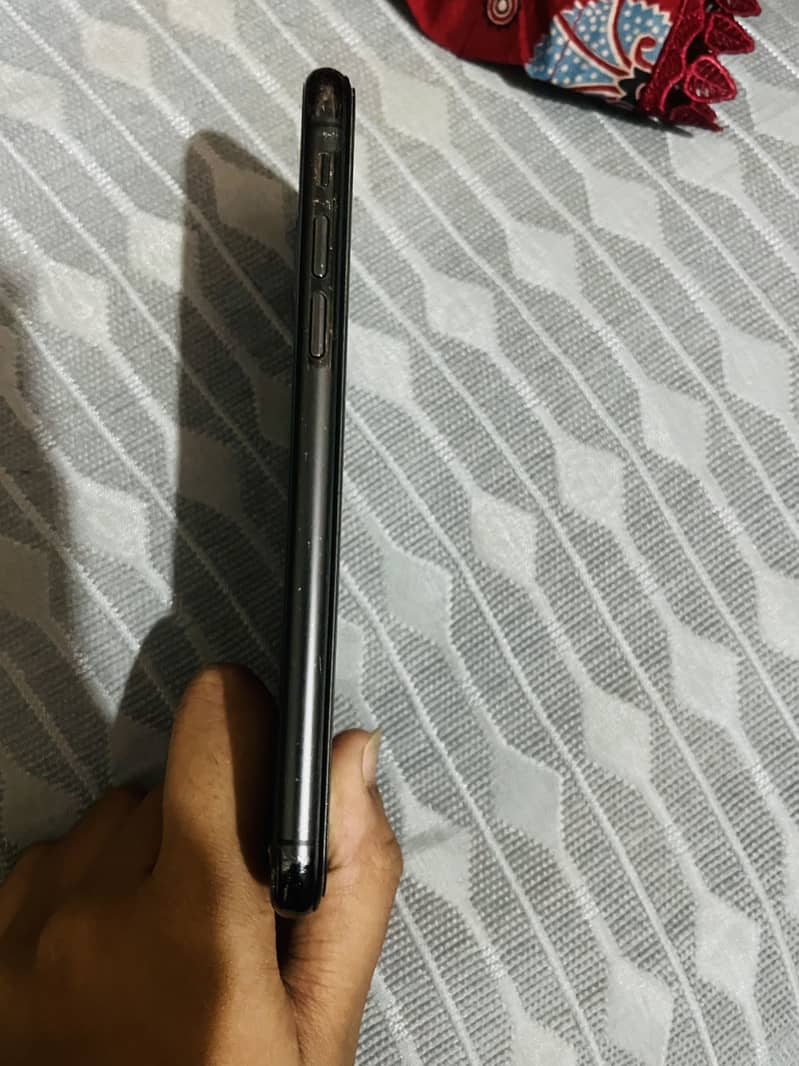 Apple iPhone X 2