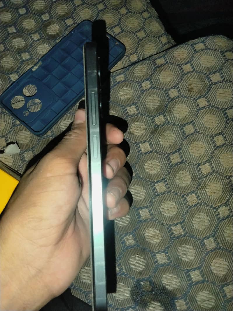 Realme Note 60x 2