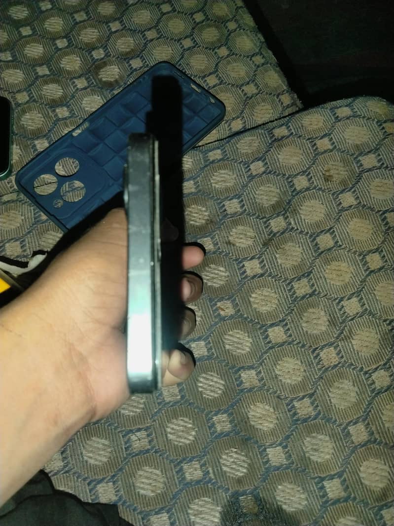 Realme Note 60x 3