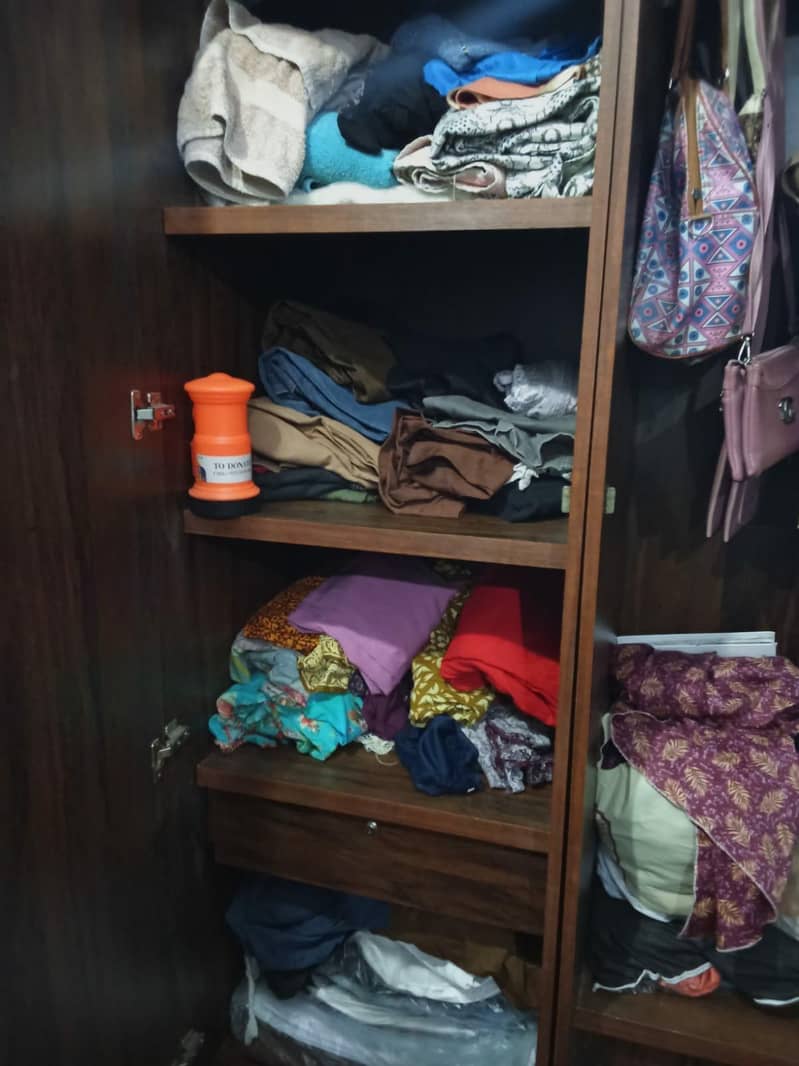 2 Door Wardrobe 5
