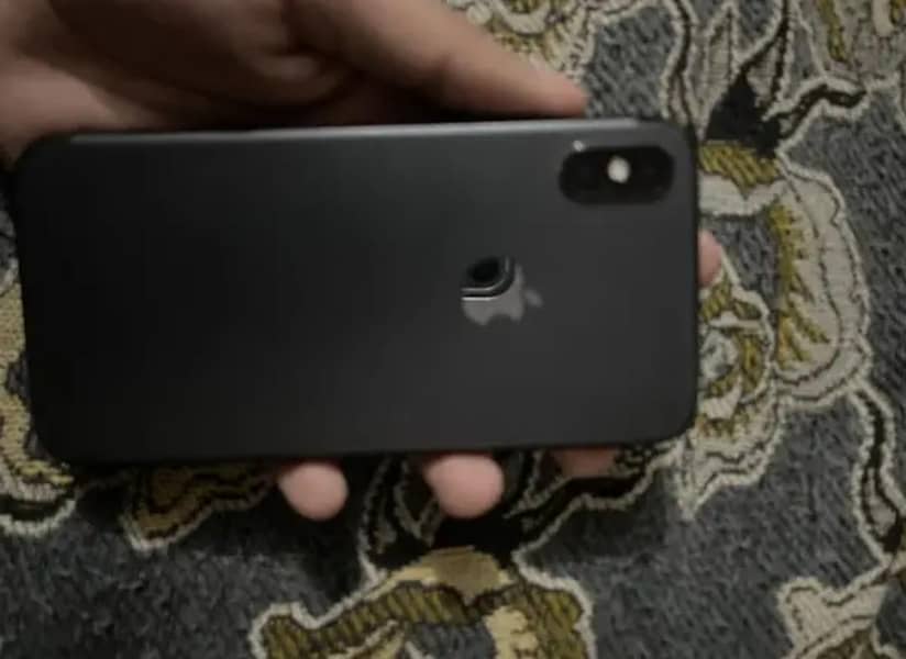 Apple iPhone X 0