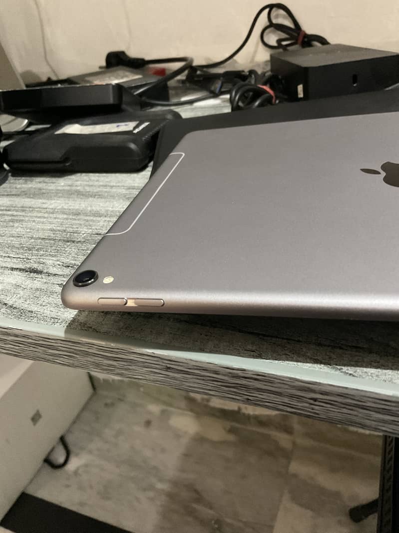 iPad Pro 10.5 1