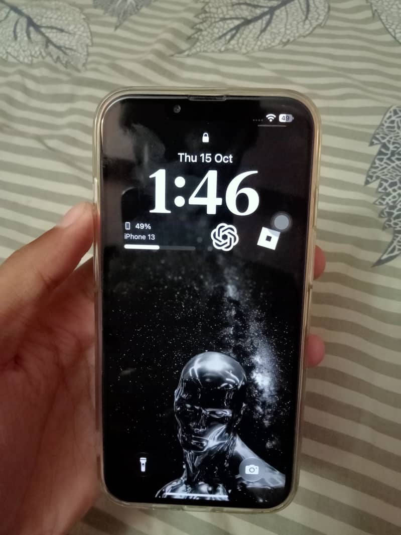 Apple iPhone 13 0