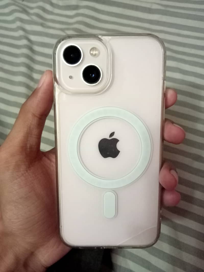 Apple iPhone 13 1
