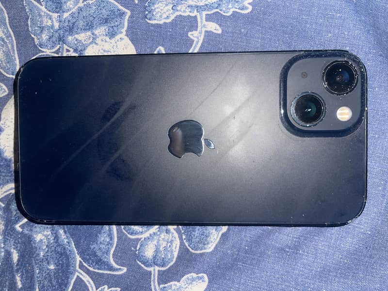 Apple iPhone 13 1
