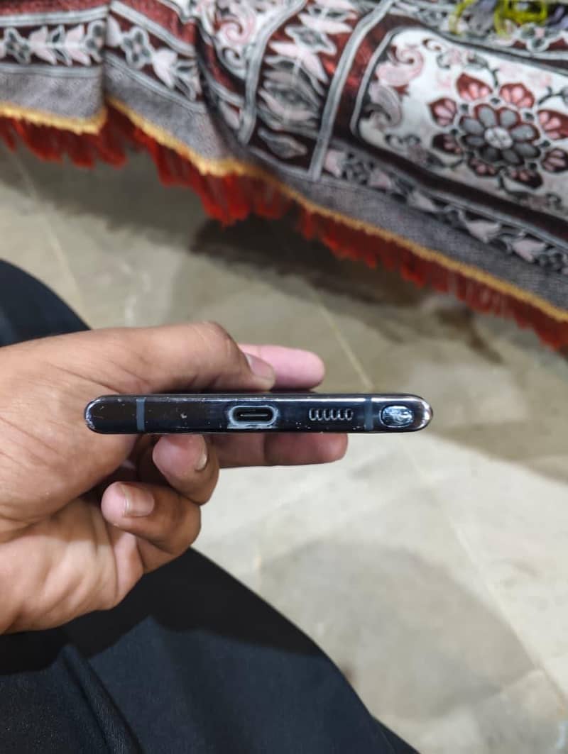 Samsung Mobile Note 10 Plus 3