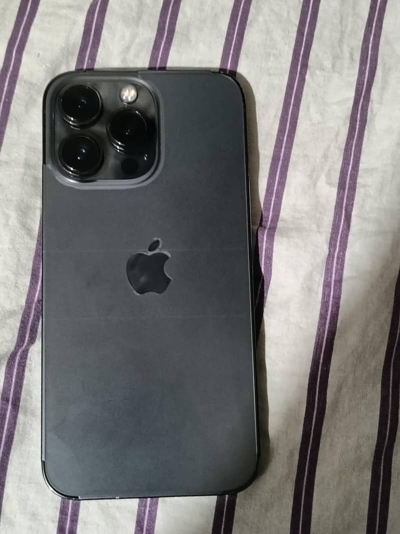 Apple iPhone 13 Pro 3