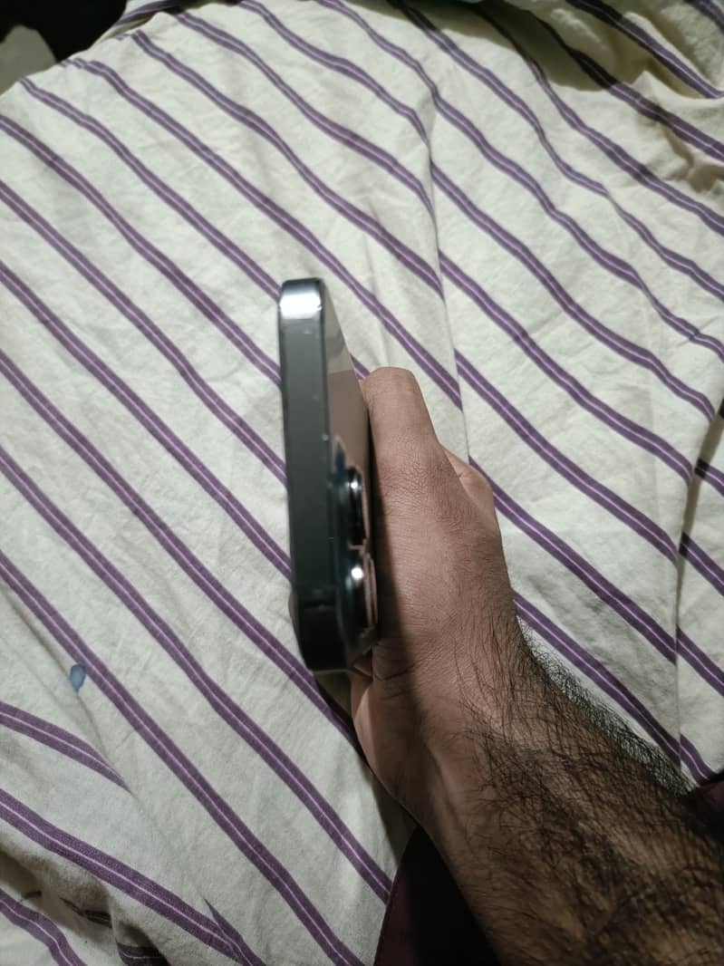Apple iPhone 13 Pro 5