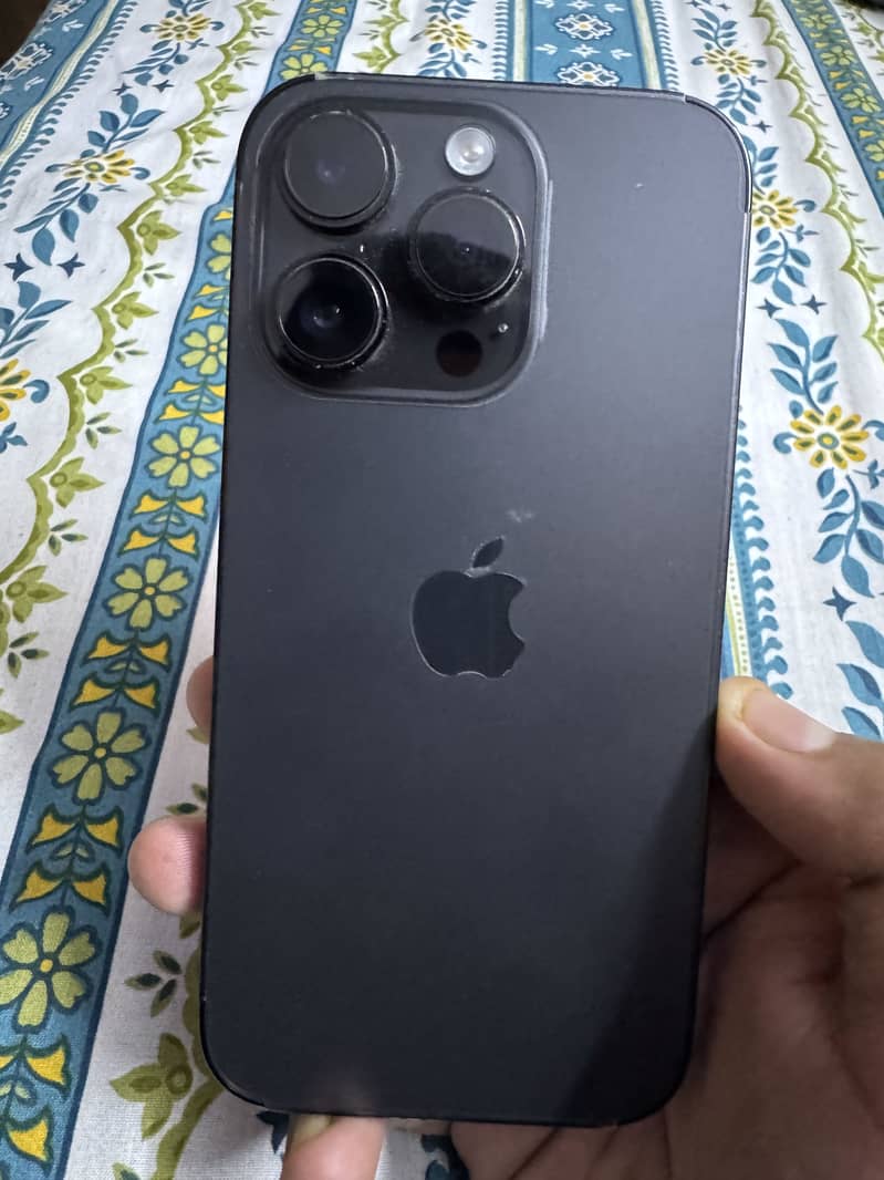 Apple iPhone 14 Pro 0