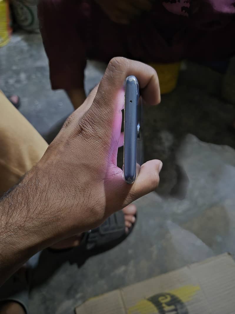 One Plus 8 5G 1