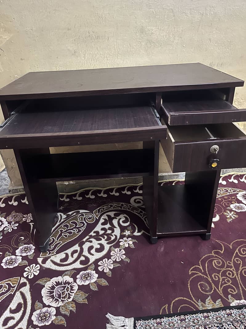 Computer Trolley 0