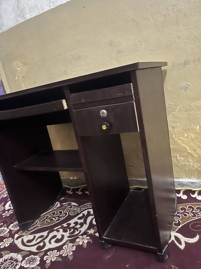 Computer Trolley 2