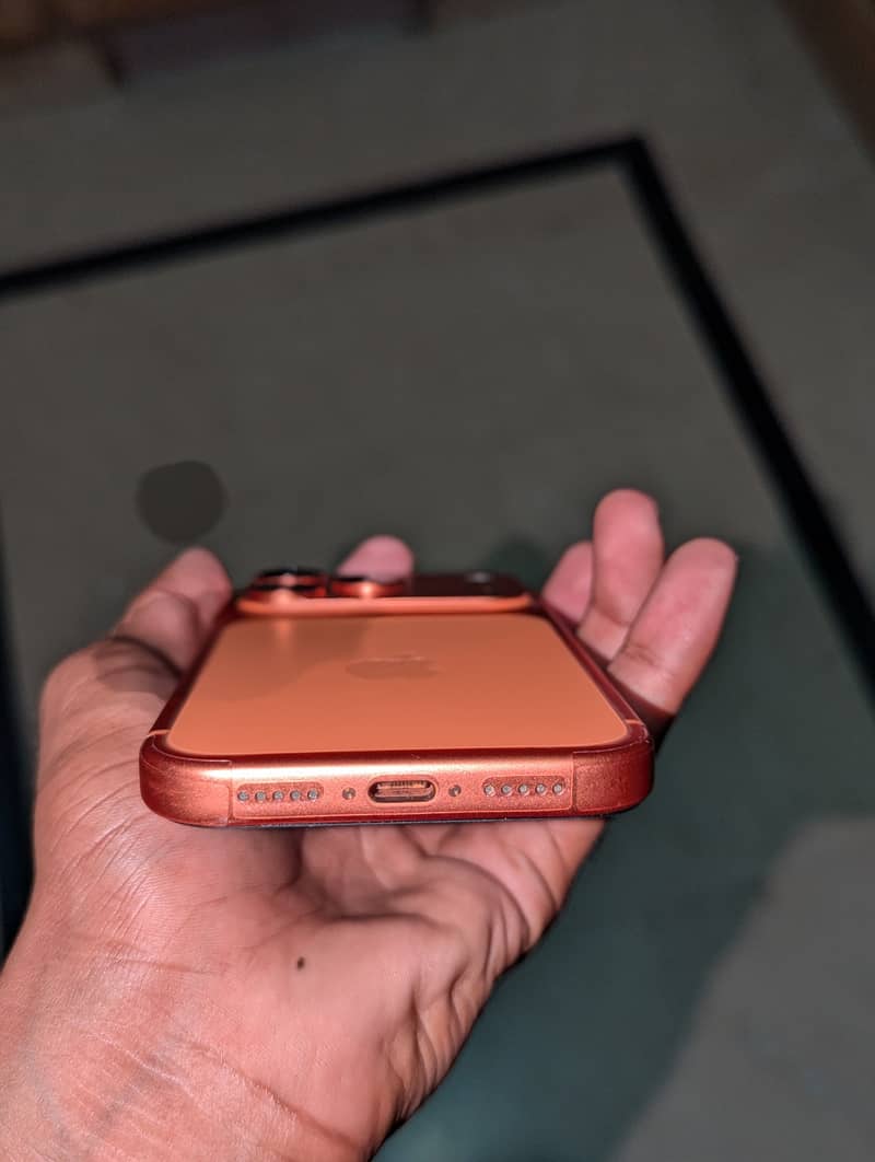 Apple iPhone 17 Pro 2