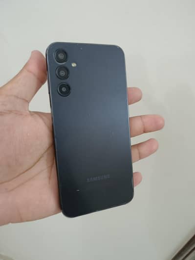 Samsung A24