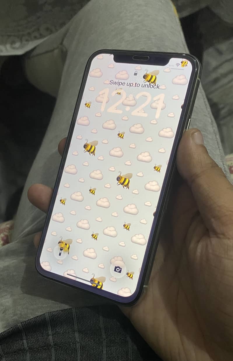 Apple iPhone 11 Pro 6